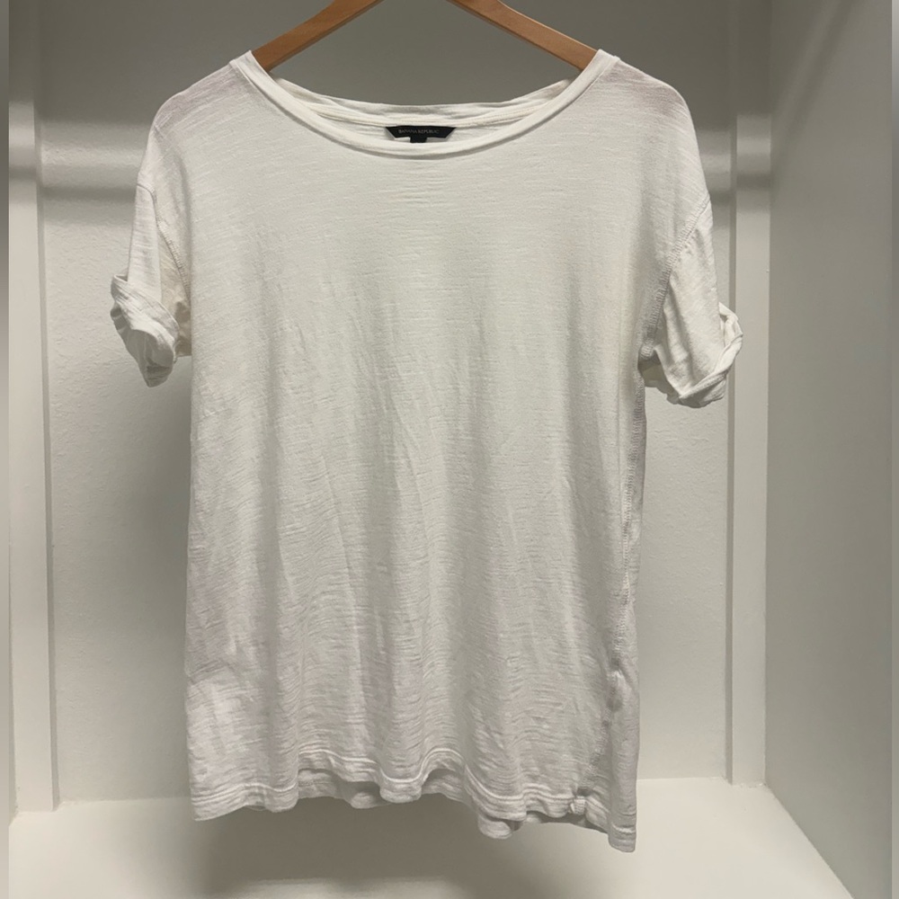 Banana Republic - White Basic T-Shirt, Small